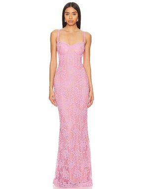 Ruby Gown in Begonia Pink Lace
V. Chapman

$675
